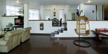 vietstar resort and spa