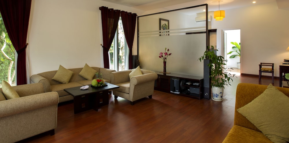 vietstar resort and spa