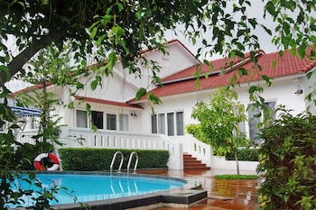 vietstar resort and spa