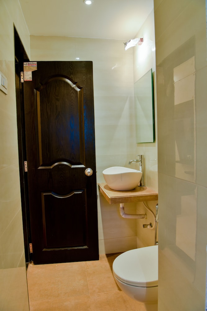 malvans aishwarya hotel