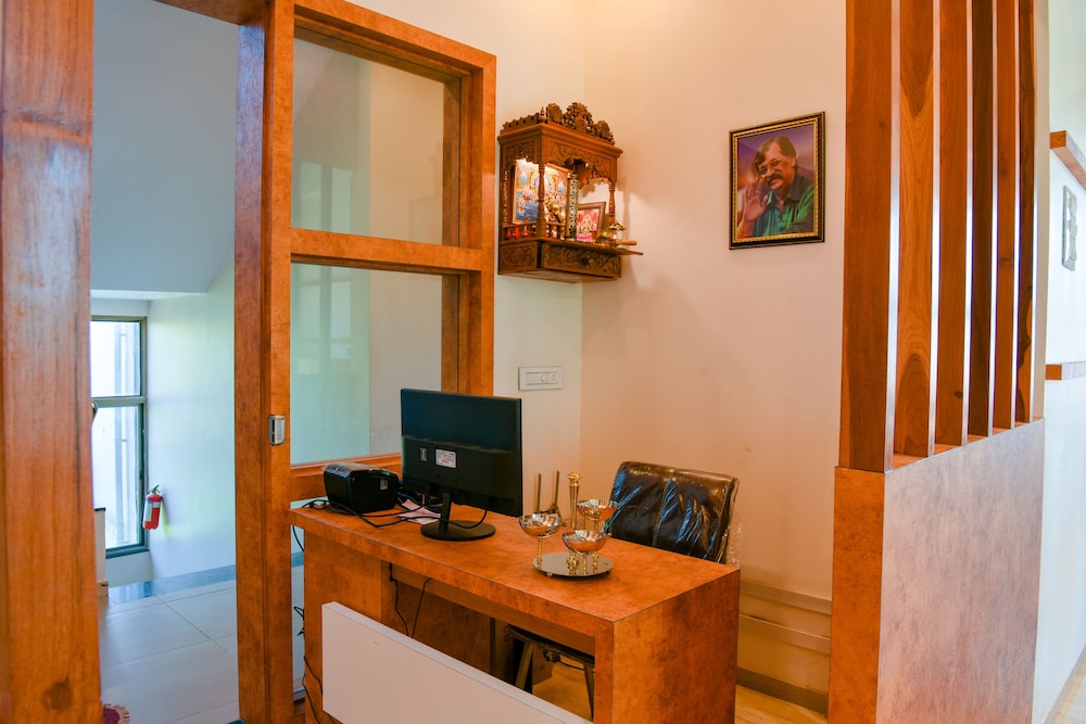 malvans aishwarya hotel