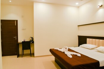 malvans aishwarya hotel