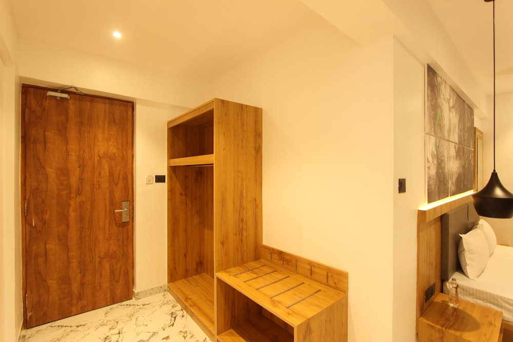 monarch montvert rabale