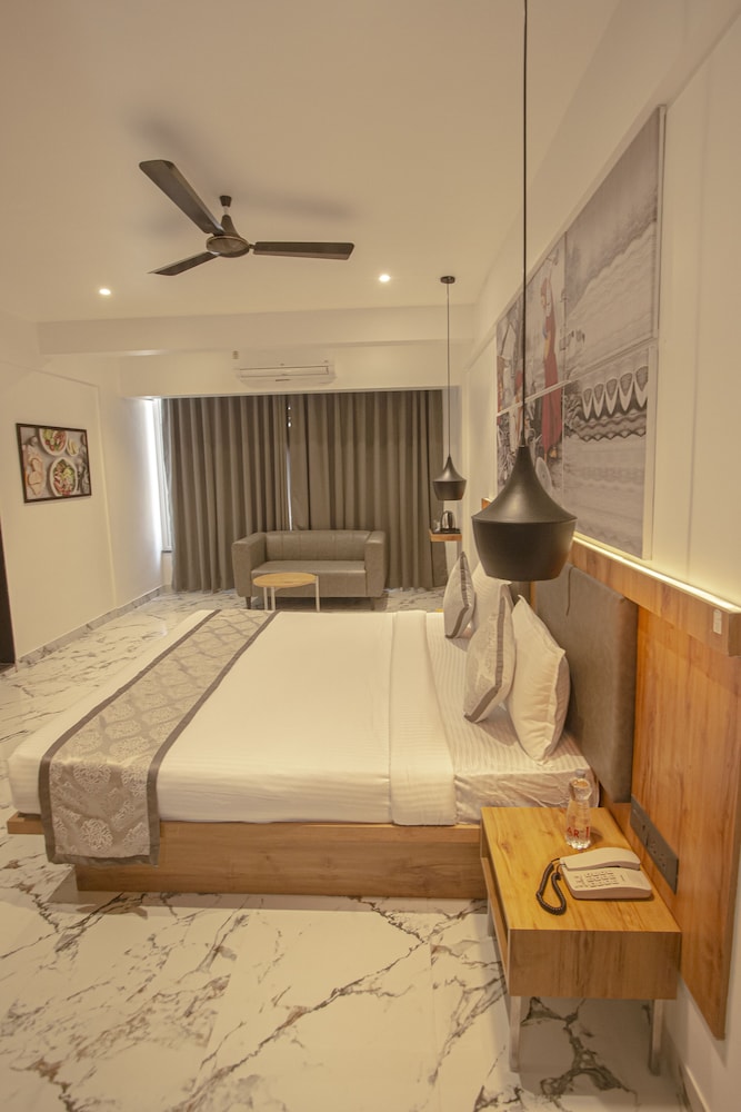 monarch montvert rabale