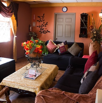 hotel maya copan