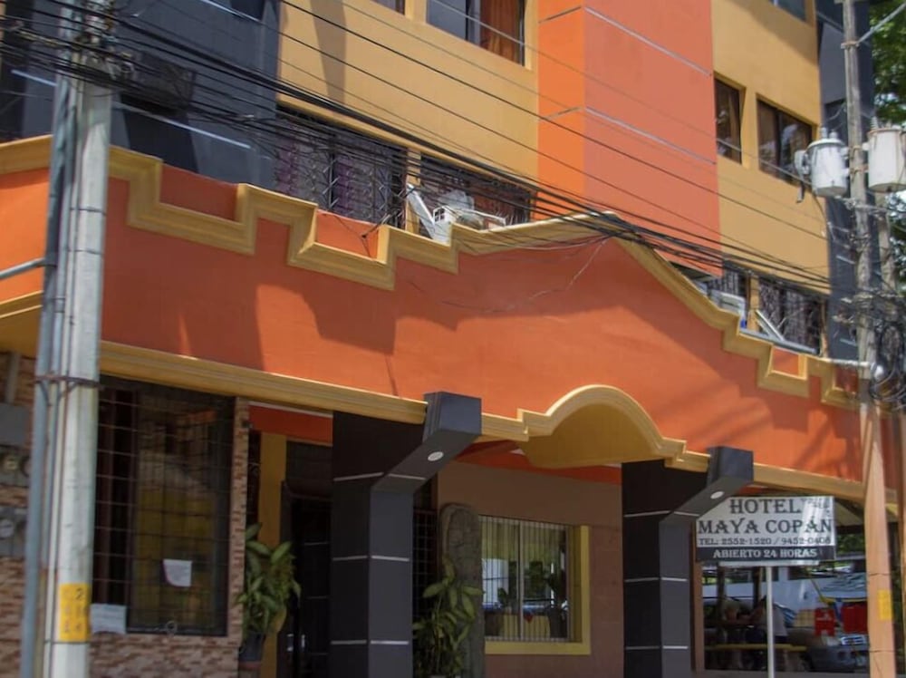 hotel maya copan