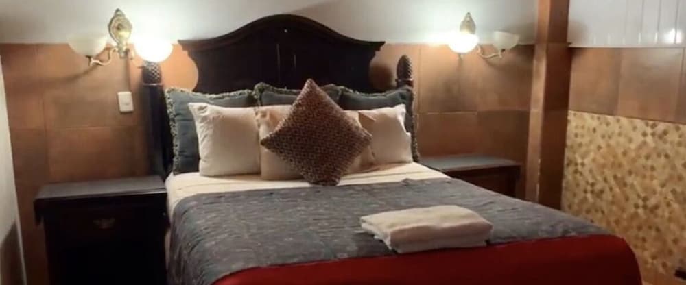 hotel maya copan
