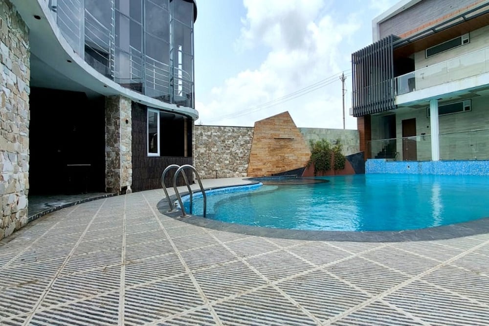 the sky imperial sethji ni wadi