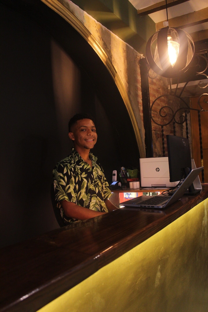 hostal seven nights cartagena