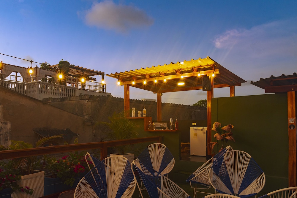 hostal seven nights cartagena