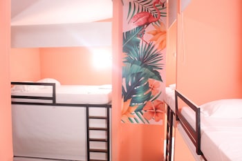 hostal seven nights cartagena