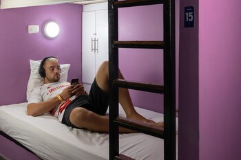 hostal seven nights cartagena