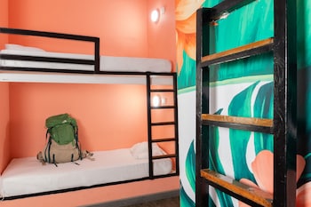 hostal seven nights cartagena