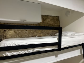 hostal seven nights cartagena