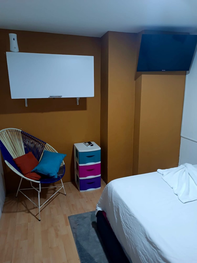 hostal seven nights cartagena
