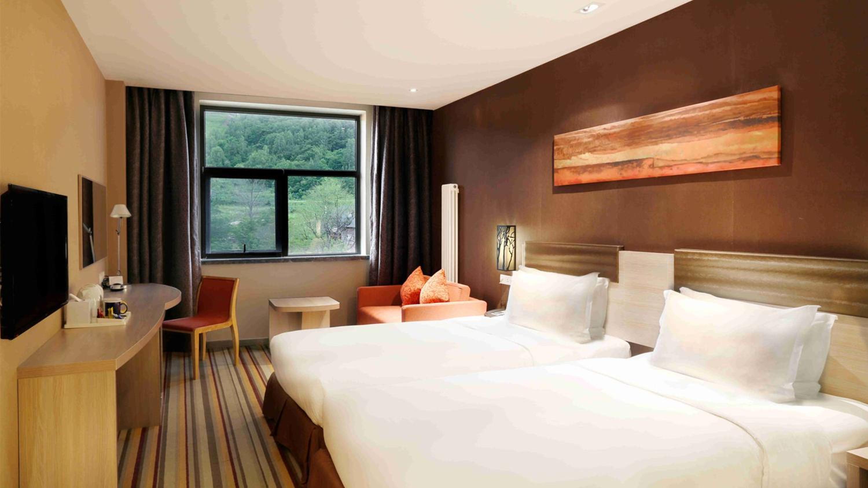 holiday inn express changbaishan by ihg