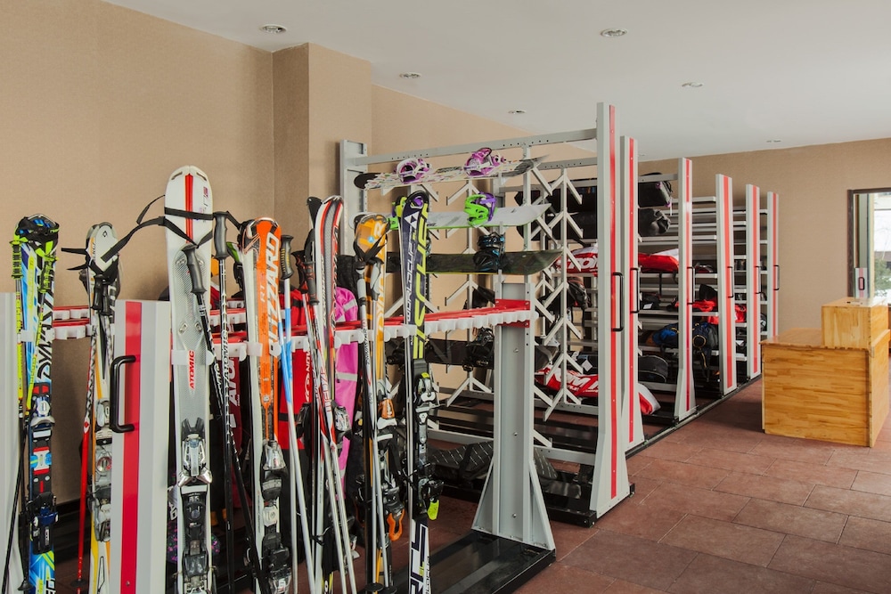 holiday inn express changbaishan by ihg