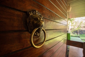 malhar machi mountain resorts