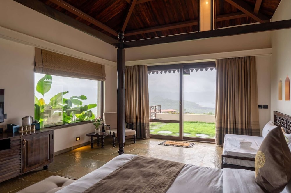 malhar machi mountain resorts