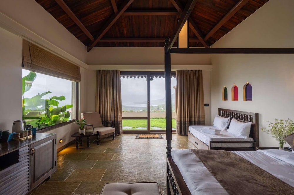 malhar machi mountain resorts