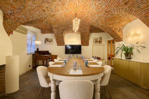 hotel ancora
