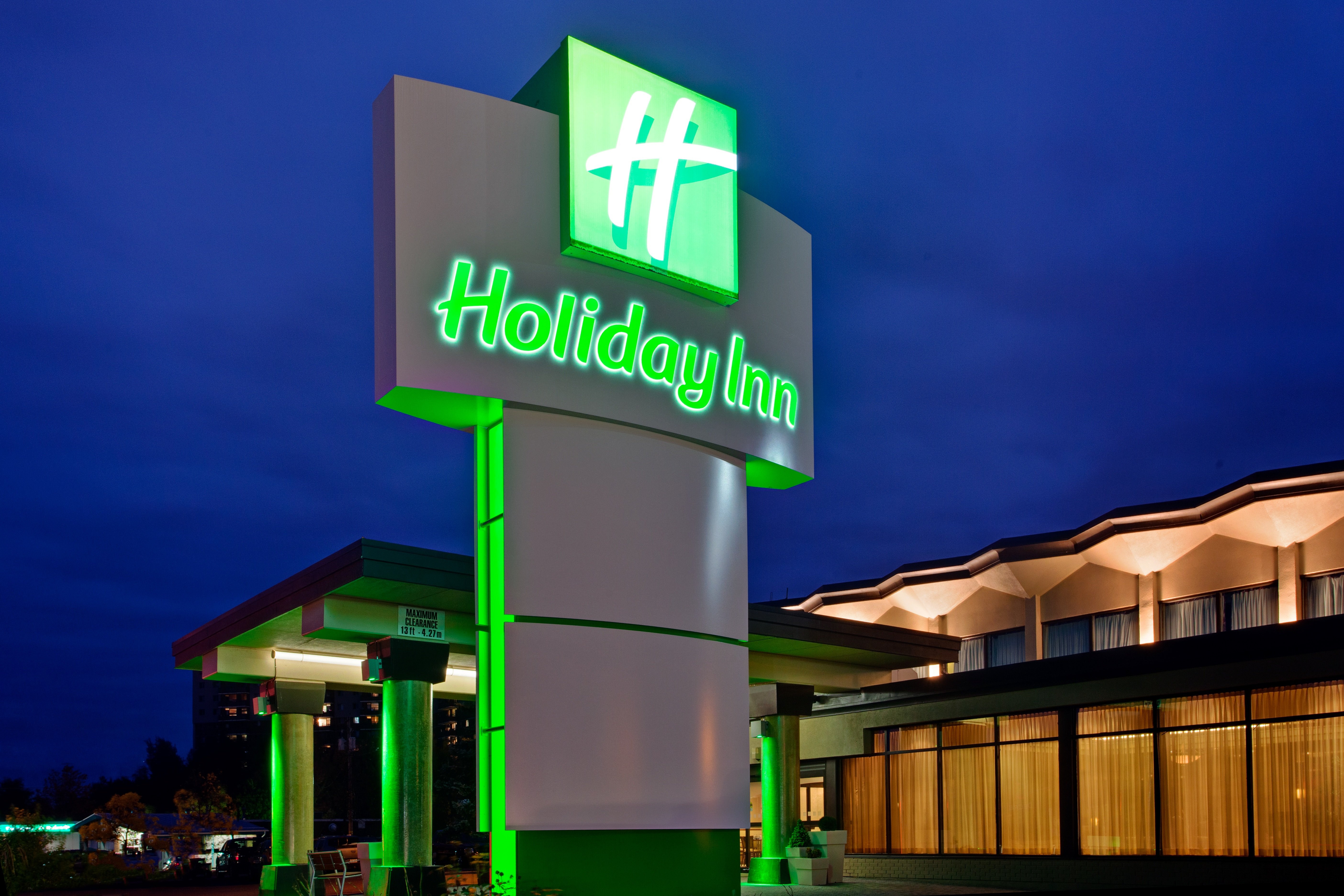holiday inn sudbury by ihg