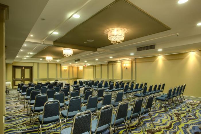 holiday inn sudbury by ihg