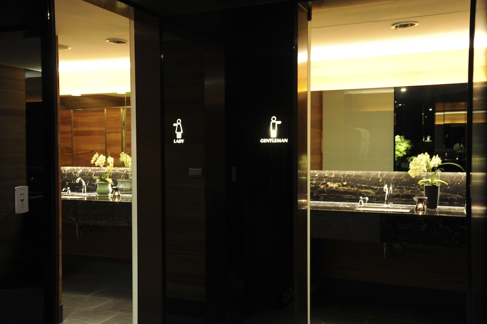 pacific business hotel