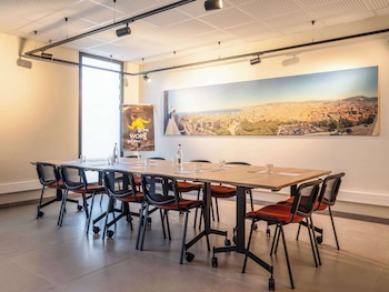 ibis marseille marignane technopole