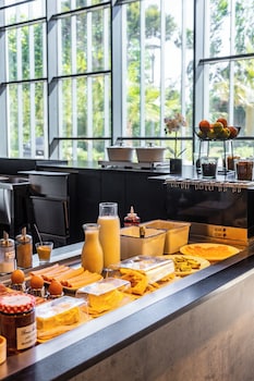 ibis marseille marignane technopole