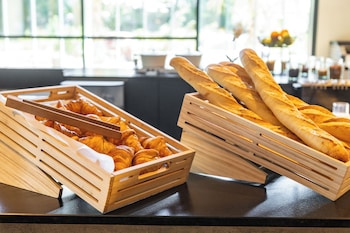 ibis marseille marignane technopole