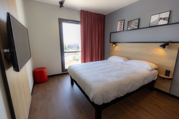 ibis marseille marignane technopole