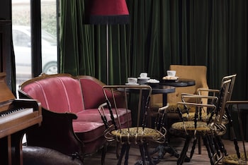 Hotel B Berdichevsky,Bezalel Market>>Tel Aviv,4 star