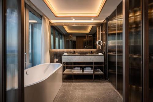 sheraton grand tel aviv