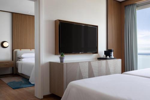 sheraton grand tel aviv