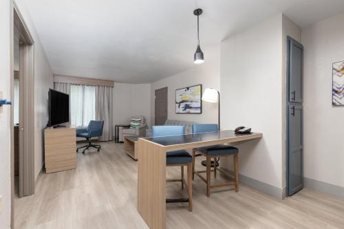 candlewood suites houston the woodlands by ihg