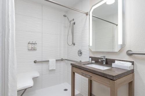 candlewood suites houston the woodlands by ihg