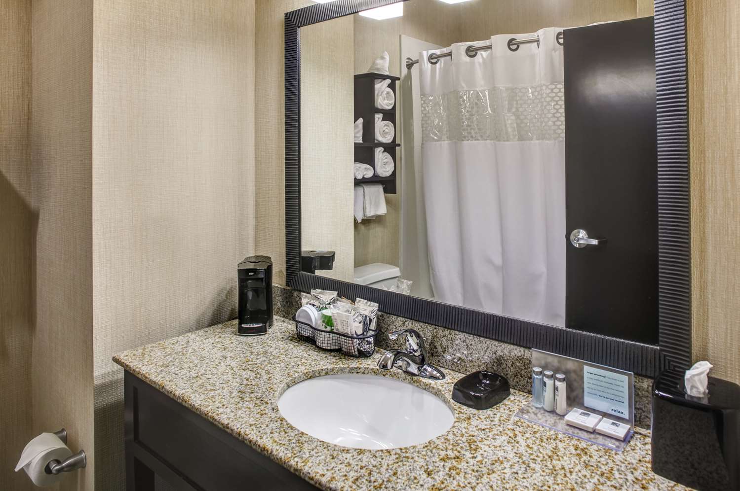 hampton inn thomson