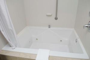 hampton inn thomson