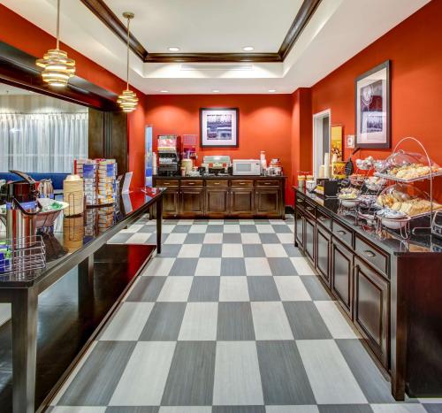 hampton inn thomson