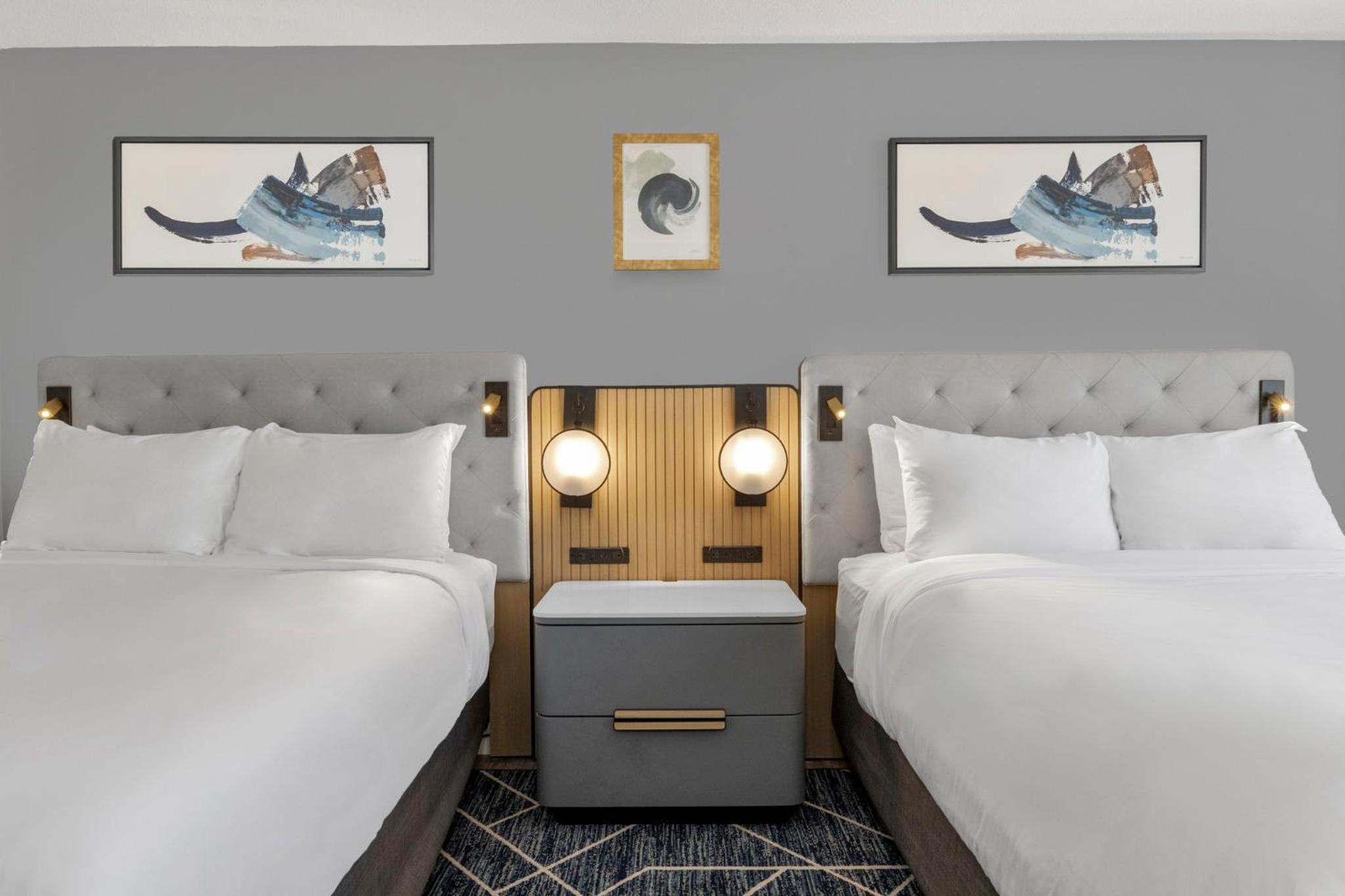 crowne plaza virginia beach town center by ihg