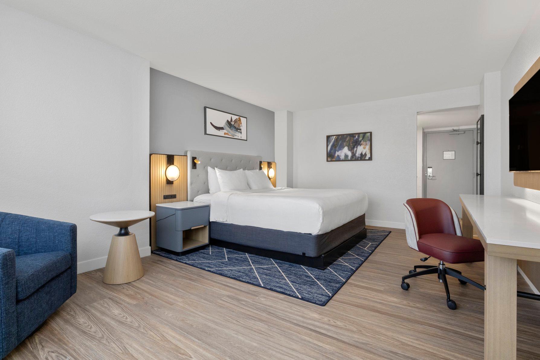 crowne plaza virginia beach town center by ihg