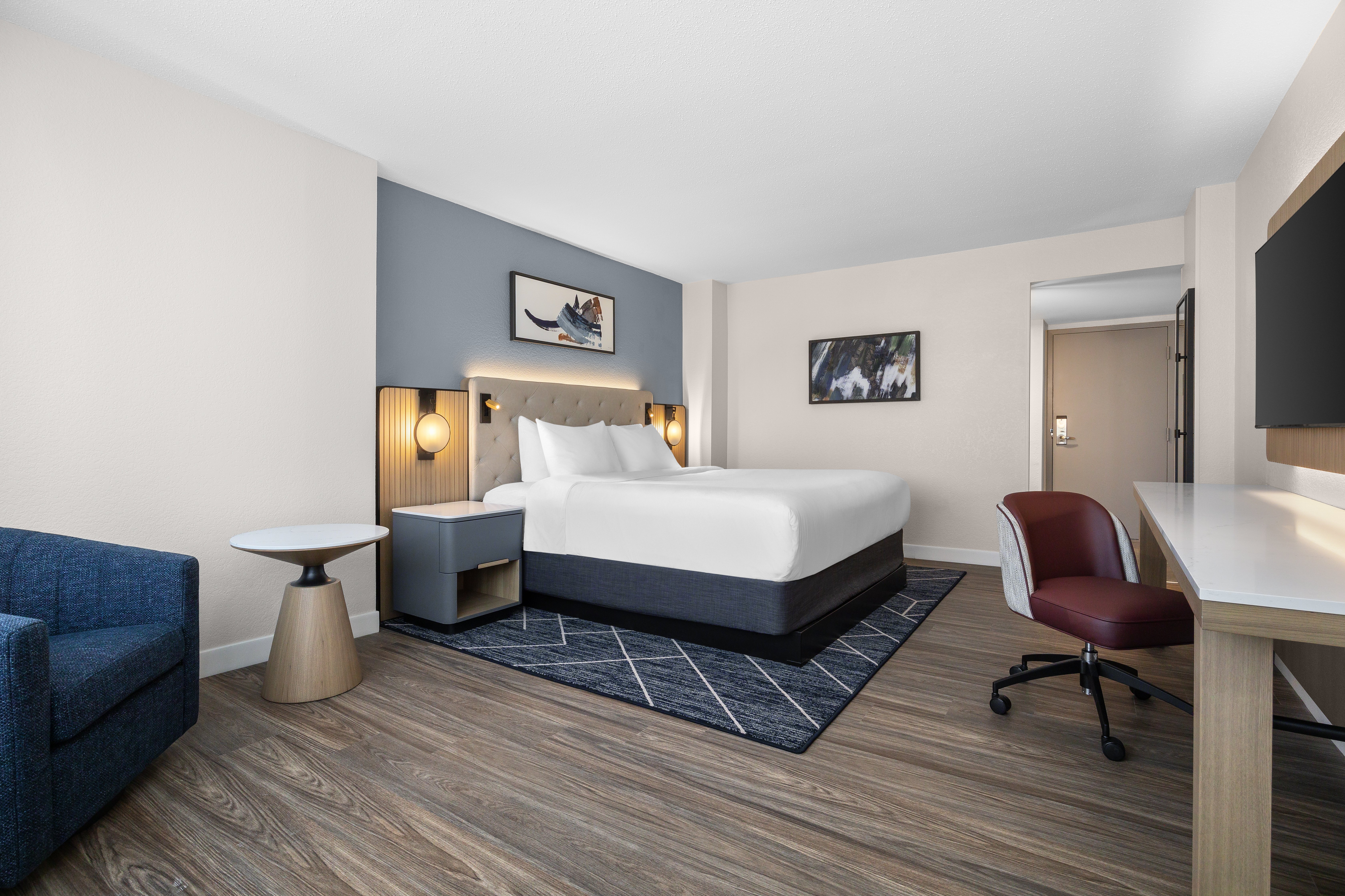 crowne plaza virginia beach town center by ihg