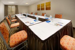 holiday inn express waldorf by ihg