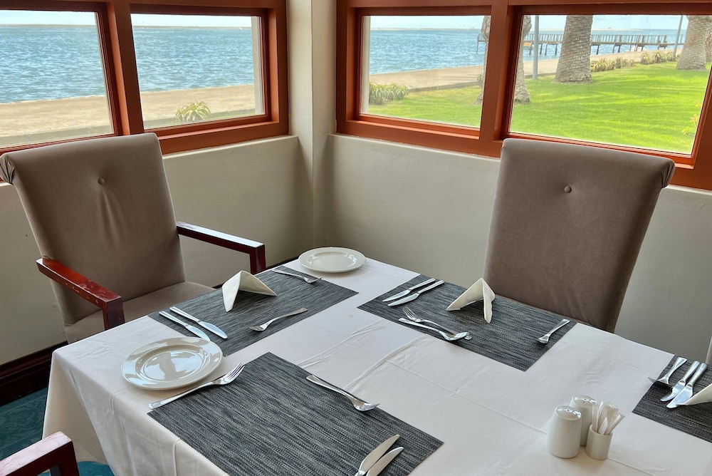 protea hotel by marriott walvis bay pelican bay