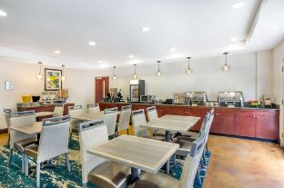 best western plus waynesboro inn and suites conference center