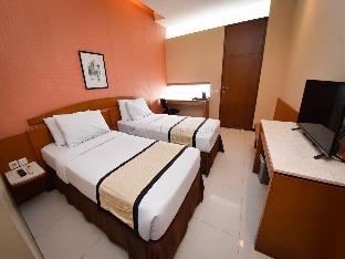 capital o 874 hotel nyland pasteur