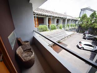 capital o 874 hotel nyland pasteur