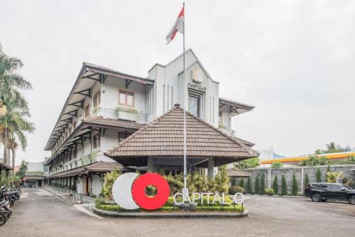 capital o 874 hotel nyland pasteur