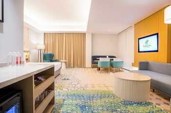 holiday inn lucknow airport an ihg hotel